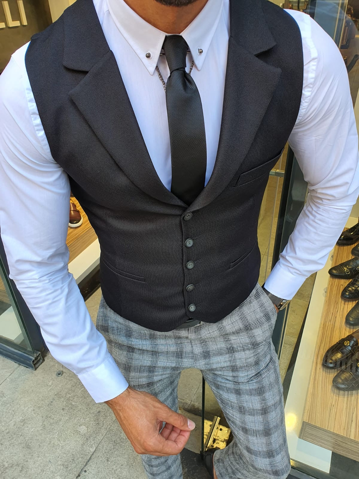 Bellingham Black Slim Fit Vest – Effortless Elegance for Every Occasion